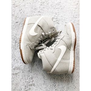Nike Dunk Sky Hi Essential Wedged Sneakers